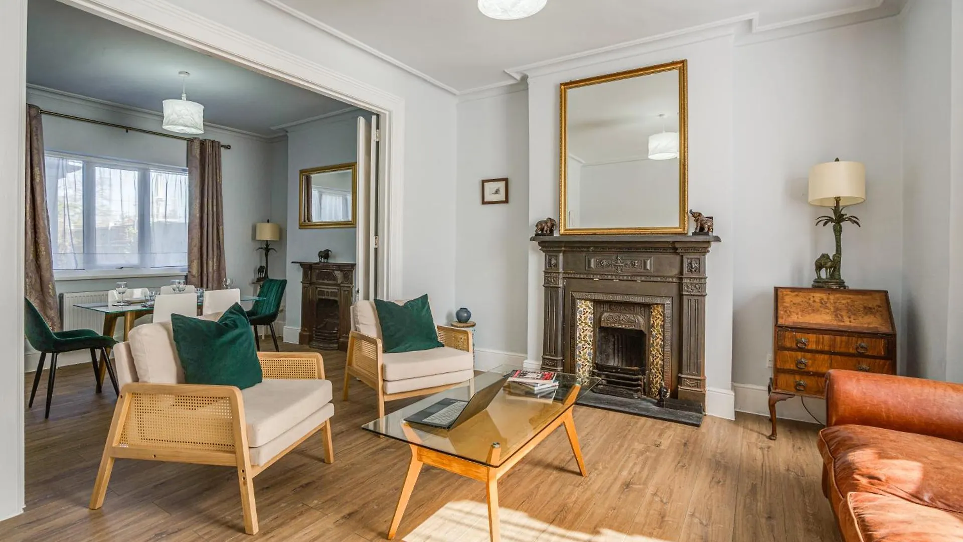 Holiday home Spacious 4Br Home Family & Corporate Stay London United Kingdom